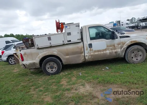2011 Ford F-250 Xl из США, поврежденный, VIN 1FTBF2A63BEB21696